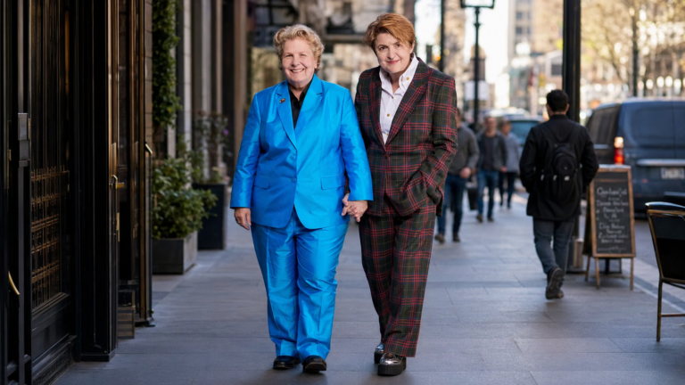 sandi toksvig first husband